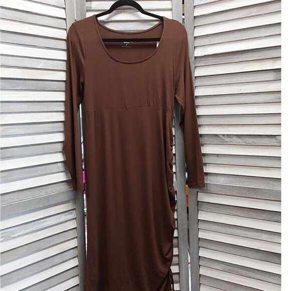 Long Sleeve Rushed Bodycon Maternity Dress | Isabel Maternity | X Large - Picture 2 of 10